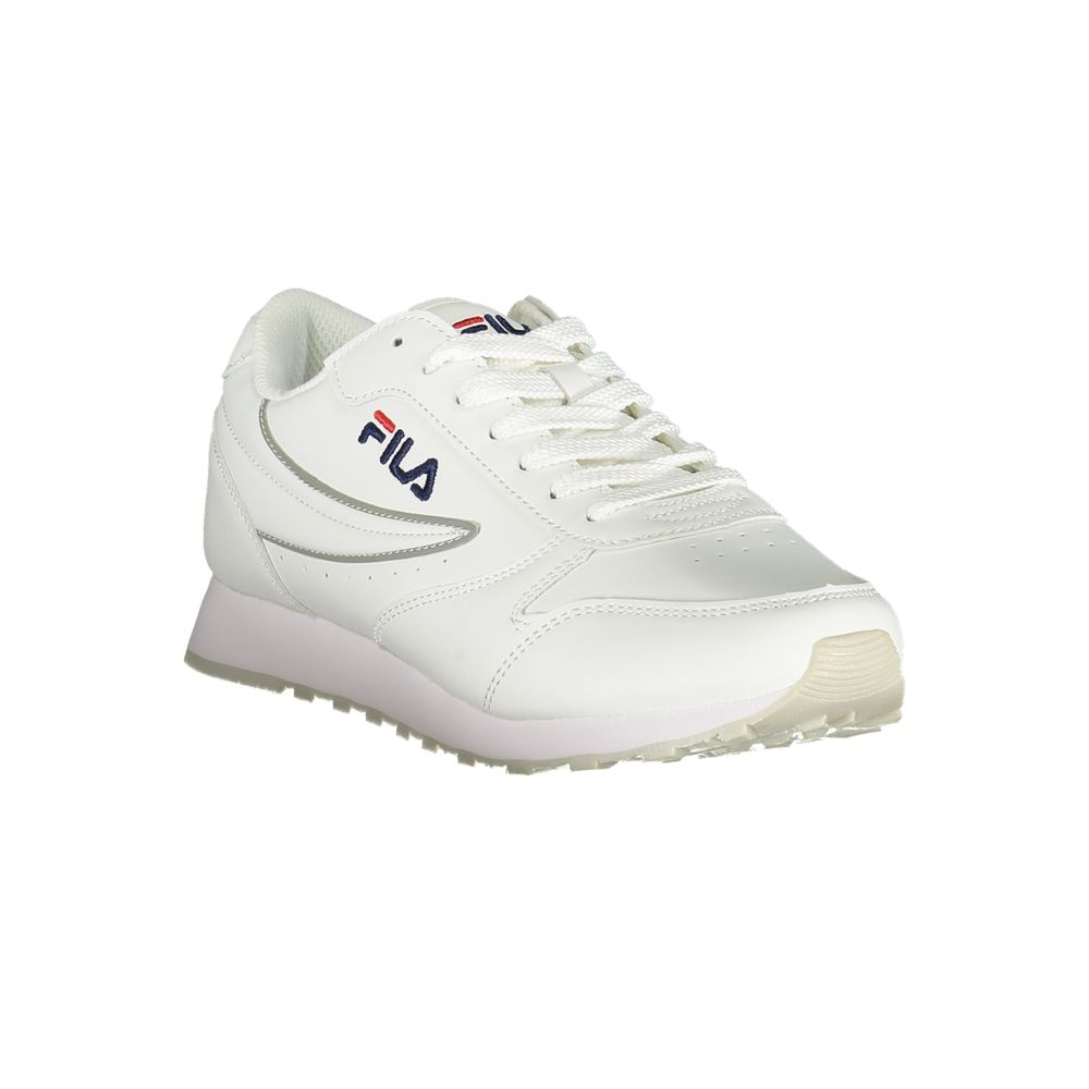 Fila Chic White Lace-Up Sneakers with Contrast Detailing